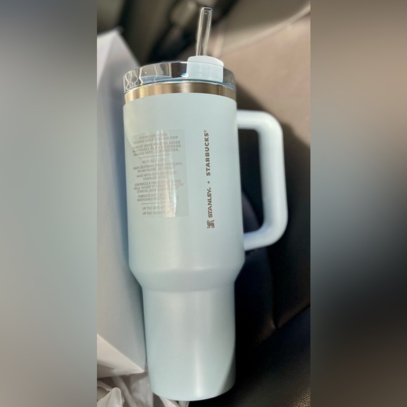 BNWT Spring Blue Release! Starbucks x Stanley 2024 40oz Tumbler - Picture 1 of 2
